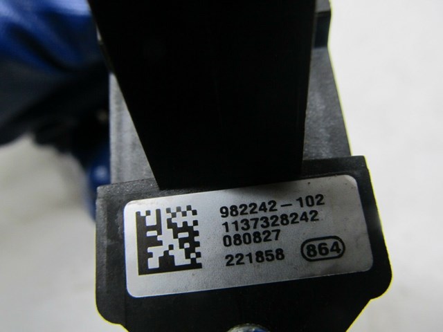 2006-2013 VOLVO C70 T5 OEM RIGHT REAR PASSENGER QUARTER WINDOW MOTOR 31253534