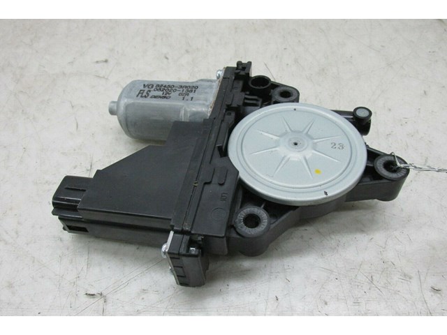 2014-2016 KIA CADENZA OEM LEFT FRONT DRIVER SIDE DOOR WINDOW MOTOR