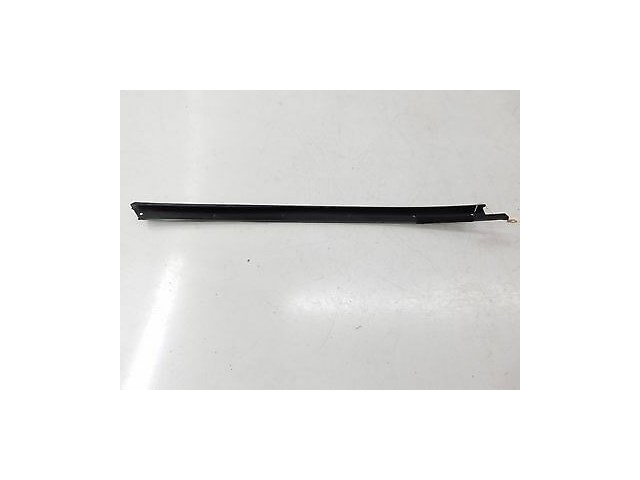 2004-2005 MERCEDES BENZ CLK500 W209 OEM CONVERTIBLE LEFT A PILLAR CHROME TRIM 