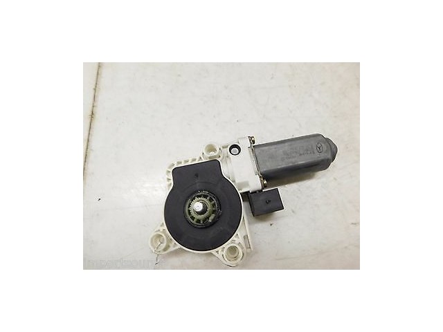2003-2006 MERCEDES E320 W211 OEM LEFT REAR DRIVER SIDE DOOR WINDOW MOTOR