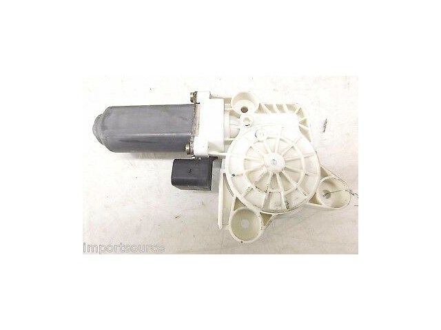 2003-2006 MERCEDES E320 W211 OEM LEFT REAR DRIVER SIDE DOOR WINDOW MOTOR