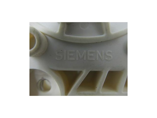 2003-2005 MERCEDES E320 WAGON W211 OEM RIGHT REAR BACK DOOR WINDOW MOTOR 