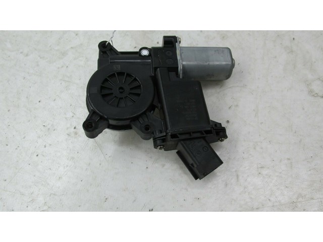 2017-2019 BUICK LACROSSE OEM LEFT FRONT DOOR WINDOW MOTOR 