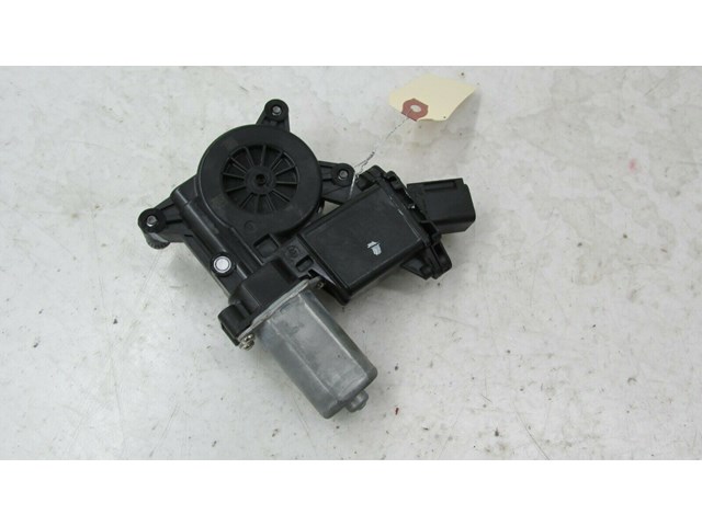 2017-2019 BUICK LACROSSE OEM RIGHT FRONT DOOR WINDOW MOTOR 