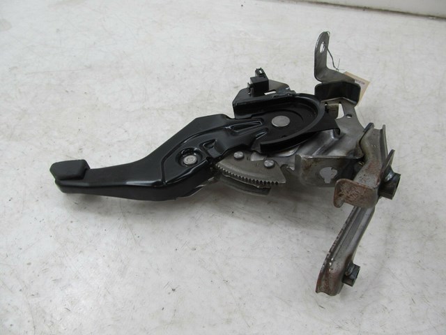 2009-2013 INFINITI G37 CONVERTIBLE OEM LEFT FRONT PARKING BRAKE EMERGENCY BRAKE