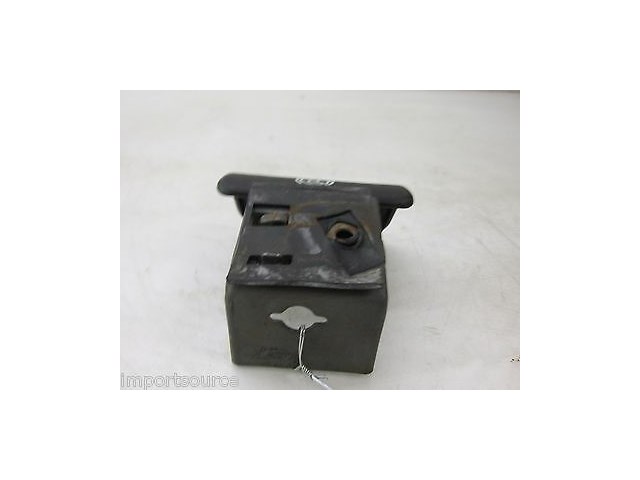 2002-2006 CADILLAC ESCALADE OEM LEFT FRONT EMERGENCY BRAKE RELEASE PULL LEVER 