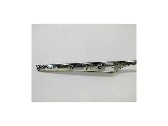 2003-2005 MERCEDES E500 W211 OEM RIGHT FRONT WOOD GRAIN DOOR PANEL TRIM