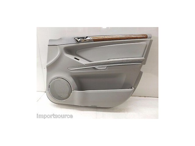 2007-2012 MERCEDES GL450 X164 OEM RIGHT FRONT PASSENGER DOOR PANEL TRIM COVER