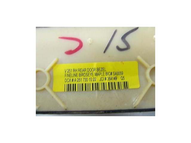 2006-2009 MERCEDES R350 W251 OEM RIGHT REAR INTERIOR DOOR PANEL TRIM MOULDING