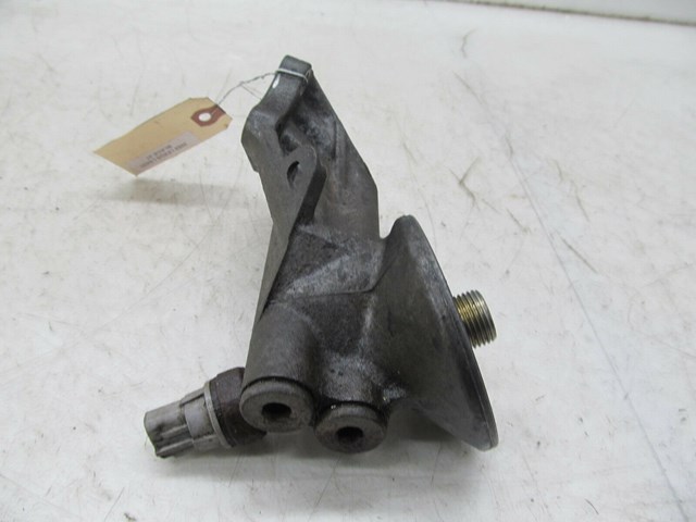  2001-2006 LEXUS LS430 OEM FRONT ENGINE OIL FILTER HOUSING 