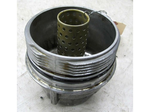 2004-2007 LEXUS RX350 OEM ENGINE OIL FILTER HOUSING 