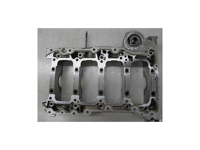 2013-2016 CADILLAC ATS OEM 2.5L ENGINE CRANKSHAFT BEARING OIL FILTER HOUSING