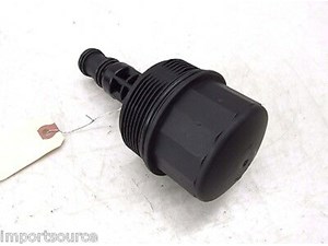 2010-2013 MERCEDES E350 W212 OEM ENGINE OIL FILTER SCREW CAP ASSEMBLY 