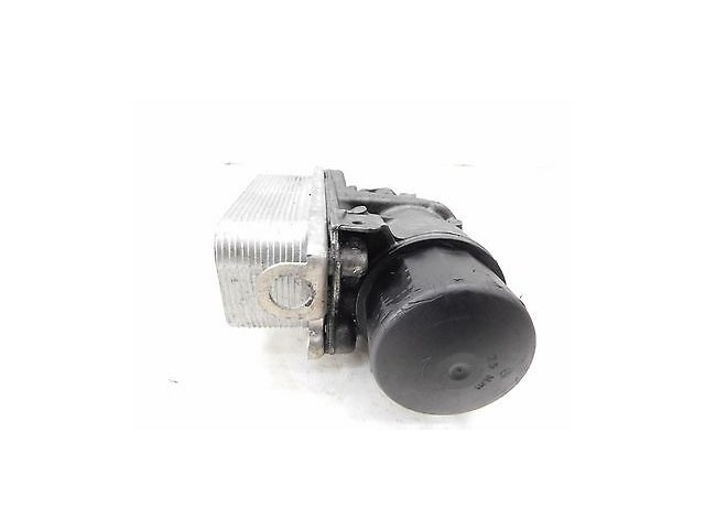 2006-2009 MERCEDES R350 W251 OEM ENGINE OIL FILTER HOUSING COOLER