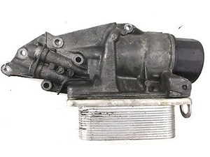 2006-2009 MERCEDES R350 W251 OEM ENGINE OIL FILTER HOUSING COOLER