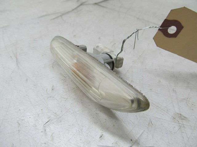  2009-2013 BMW 328i E93 E92 LCI OEM RIGHT FRONT TURN SIGNAL LIGHT LAMP 