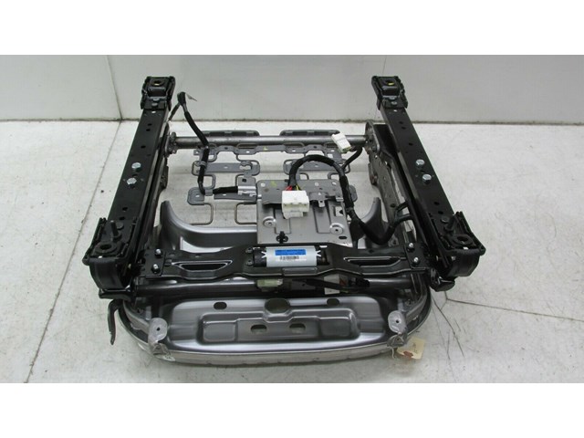  2014-2016 KIA CADENZA OEM RIGHT FRONT PASSENGER SEAT TRACK ASSEMBLY   