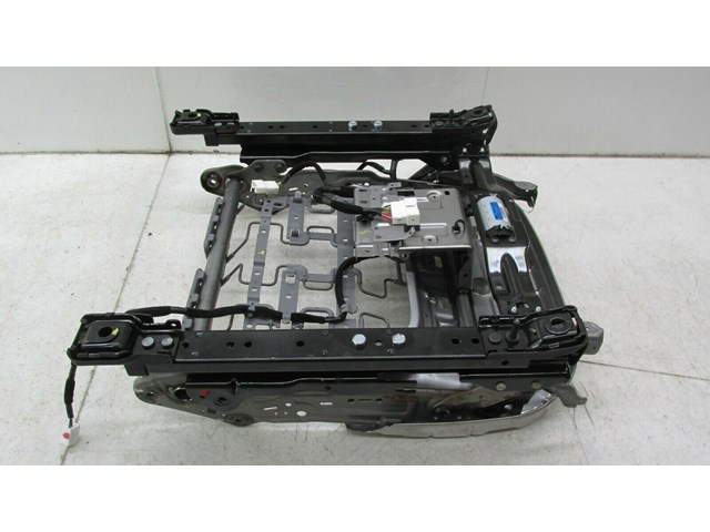  2014-2016 KIA CADENZA OEM RIGHT FRONT PASSENGER SEAT TRACK ASSEMBLY   