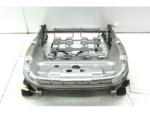  2014-2016 KIA CADENZA OEM RIGHT FRONT PASSENGER SEAT TRACK ASSEMBLY   