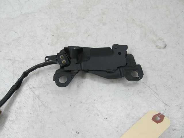  2002-2006 LEXUS SC430 OEM RIGHT FRONT SLIDING ROOF LATCH LOCK
