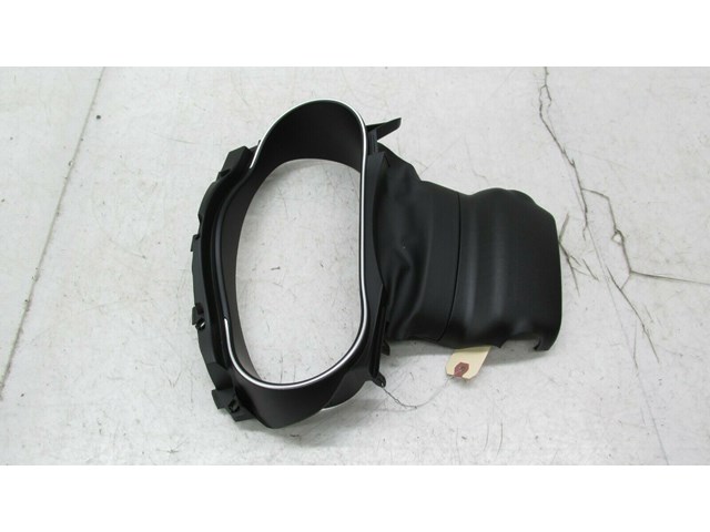   2014-2016 KIA CADENZA OEM INSTRUMENT CLUSTER SPEEDOMETER TRIM SURROUND  