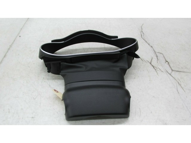   2014-2016 KIA CADENZA OEM INSTRUMENT CLUSTER SPEEDOMETER TRIM SURROUND  