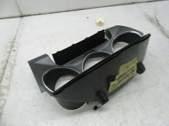 2010-2012 LINCOLN MKZ OEM LEFT FRONT DRIVER SIDE SPEEDOMETER TRIM BEZEL 