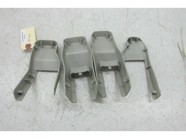 2011-2018 INFINITI M37 Q70 OEM RIGHT FRONT PASSENGER SEAT TRACK BOLT COVERS