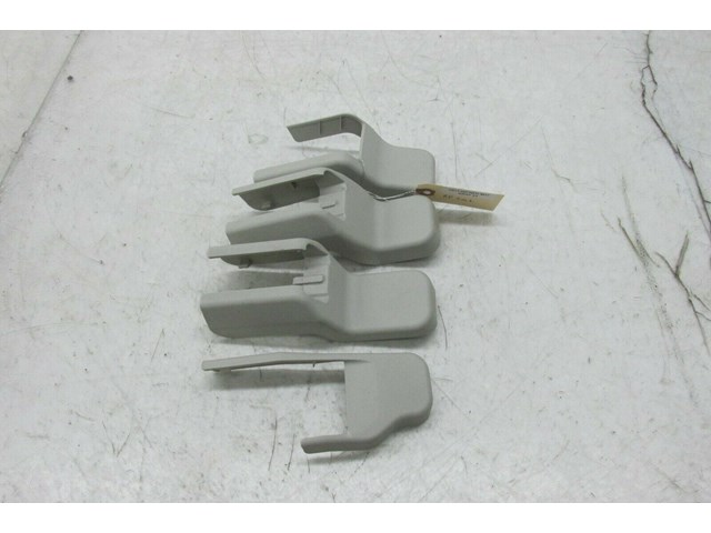 2011-2018 INFINITI M37 Q70 OEM RIGHT FRONT PASSENGER SEAT TRACK BOLT COVERS