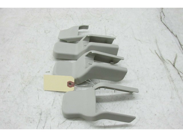 2011-2018 INFINITI M37 Q70 OEM RIGHT FRONT PASSENGER SEAT TRACK BOLT COVERS