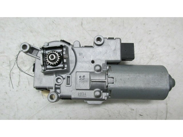  2007-2010 BMW X5 E70 OEM PANORAMIC ROOF ROLL UP SUNSHADE MOTOR 