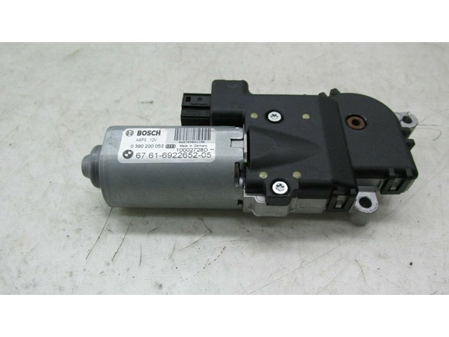  2007-2010 BMW X5 E70 OEM PANORAMIC ROOF ROLL UP SUNSHADE MOTOR 