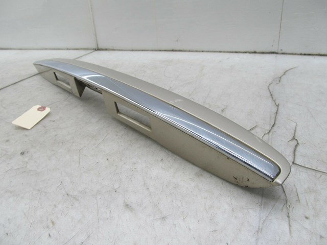 2004-2009 LEXUS RX350 RX330 OEM REAR GARNISH TRIM MOLDING COVER 