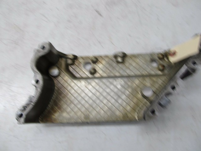 2004-2008 AUDI A8L OEM OEM W12 6.0 ENGINE LEFT SIDE ENGINE TIMING COVER PLATE