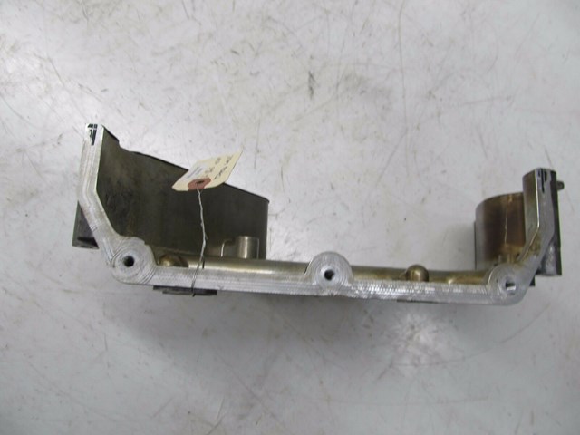 2004-2008 AUDI A8L OEM OEM W12 6.0 ENGINE LEFT SIDE ENGINE TIMING COVER PLATE