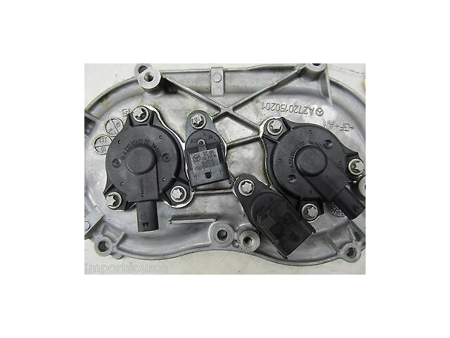 2010-2013 MERCEDES E350 W212 OEM LEFT FRONT TIMING COVER WITH CAMSHAFT SENSORS