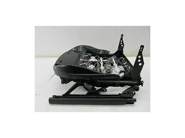 2004-2006 BMW X3 E83 OEM LEFT FRONT DRIVER'S SIDE SEAT TRACK WITH MOTORS