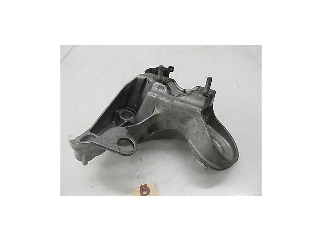 2009 AUDI A4 CABRIOLET 2.0T OEM RIGHT FRONT ENGINE MOTOR MOUNT BRACKET