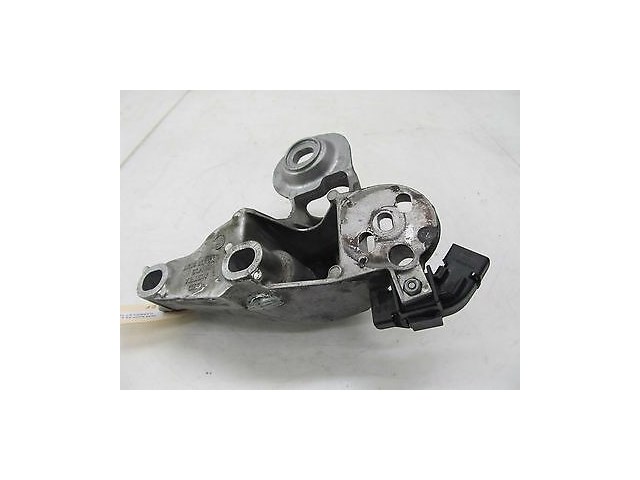 2009 AUDI A4 CABRIOLET 2.0T OEM RIGHT FRONT ENGINE MOTOR MOUNT BRACKET