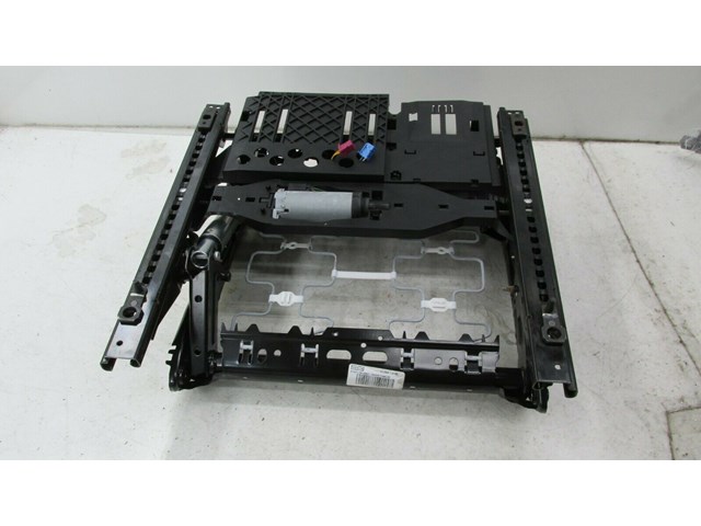 2007-2010 BMW X5 E70 OEM RIGHT FRONT PASSENGER SEAT TRACK ASSEMBLY 