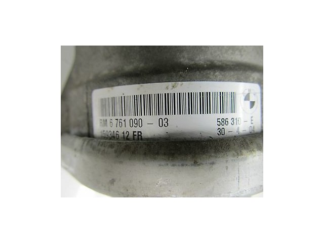 2004-2005 BMW 525i 530i E60 OEM RIGHT FRONT ENGINE SUSPENSION RUBBER MOTOR MOUNT