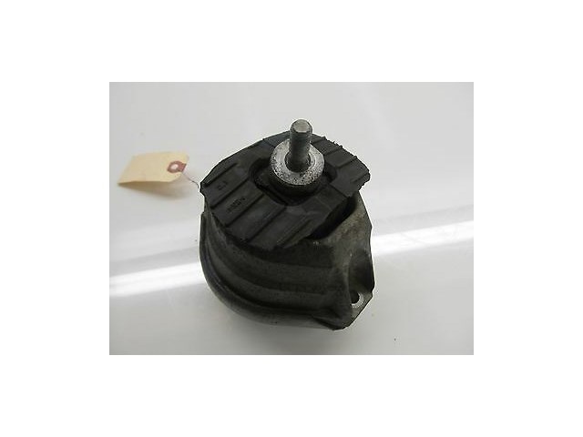 2004-2005 BMW 525i 530i E60 OEM RIGHT FRONT ENGINE SUSPENSION RUBBER MOTOR MOUNT