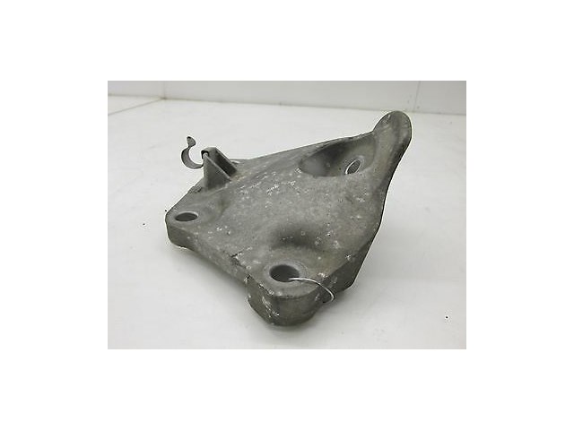 2006-2007 BMW 530I E60 OEM LEFT FRONT ENGINE MOTOR MOUNT SUPPORT BRACKET 6768521