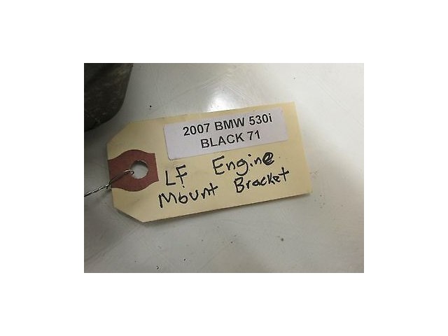 2006-2007 BMW 530I E60 OEM LEFT FRONT ENGINE MOTOR MOUNT SUPPORT BRACKET 6768521