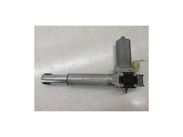 2004-2007 BMW 530i E60 OEM RIGHT FRONT PASSENGER'S SIDE SEAT TRACK LIFT MOTOR