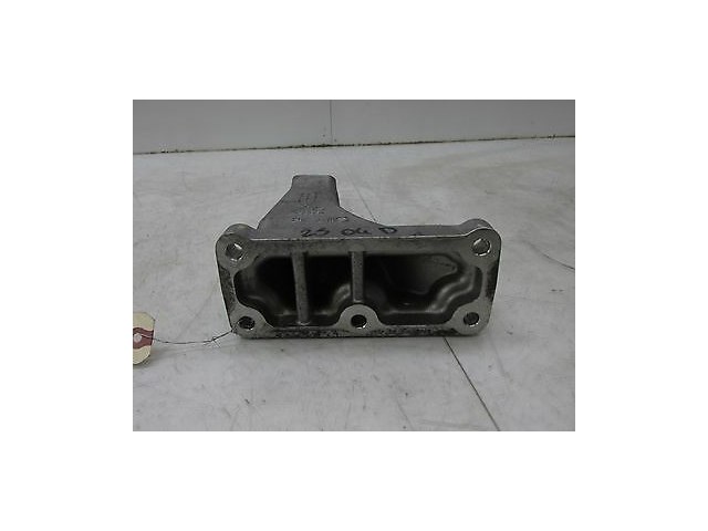 2004-2008 MASERATI QUATTROPORTE M139 OEM LEFT SIDE DRIVER MOTOR MOUNT BRACKET