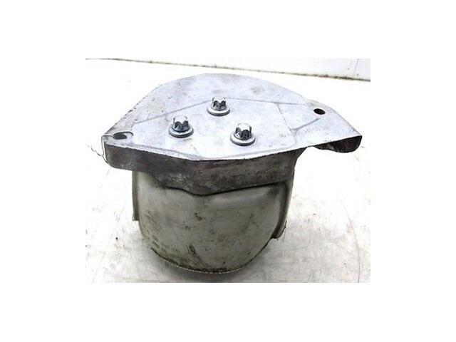 2007-2009 MERCEDES S600 W221 OEM RIGHT FRONT ENGINE MOTOR MOUNT SUPPORT BRACKET