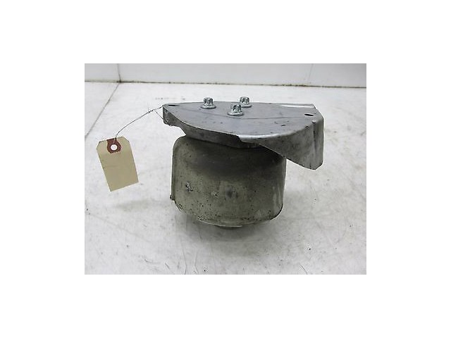 2007-2009 MERCEDES S600 W221 OEM LEFT FRONT ENGINE MOTOR MOUNT SUPPORT BRACKET