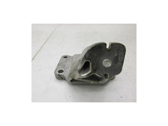 2004-2005 NISSAN 350Z ROADSTER OEM RIGHT FRONT ENGINE MOTOR MOUNT BRACKET