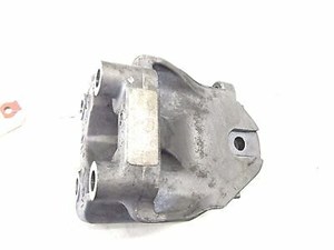 2009-2012 NISSAN MURANO SL OEM REAR ENGINE MOTOR MOUNT BRACKET